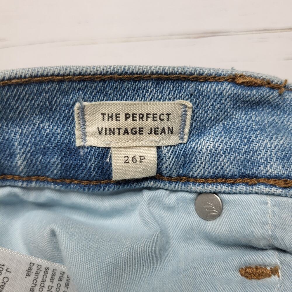 Madewell Petite Perfect Vintage Jeans Worn In Ripped Distressed Raw Hem 26P - Picture 11 of 12